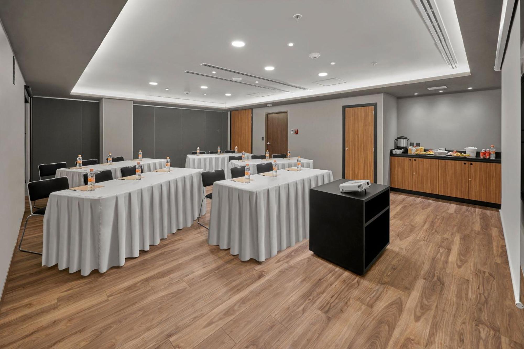 City Express By Marriott Monterrey Lindavista Guadalupe  Esterno foto