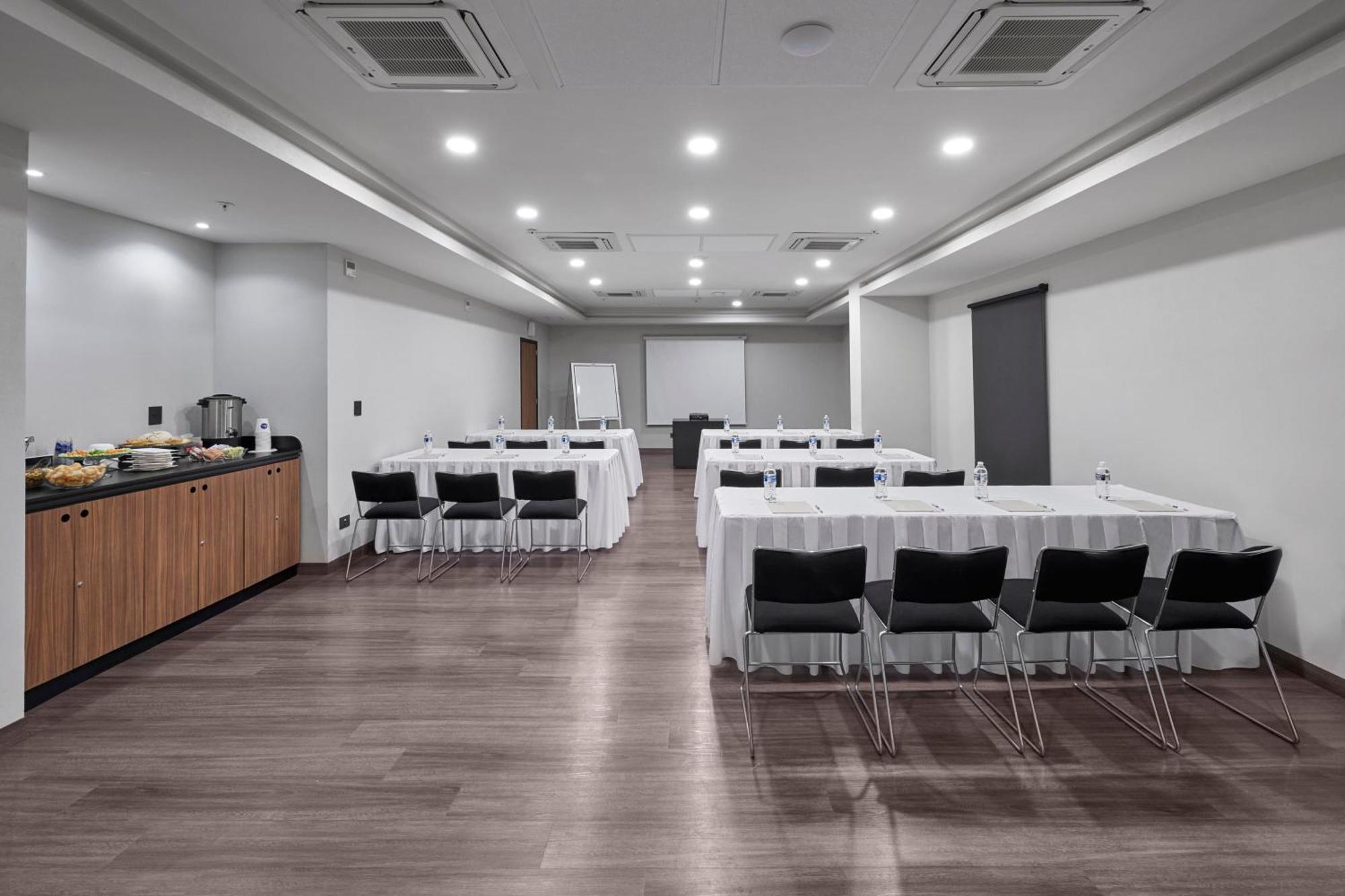 City Express By Marriott Monterrey Lindavista Guadalupe  Esterno foto